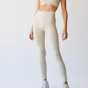 Set Active SCULPTFLEX Tights - Oat Milk